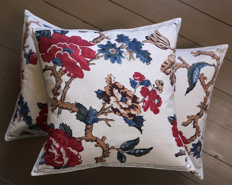 Cushion T2 "Madame"