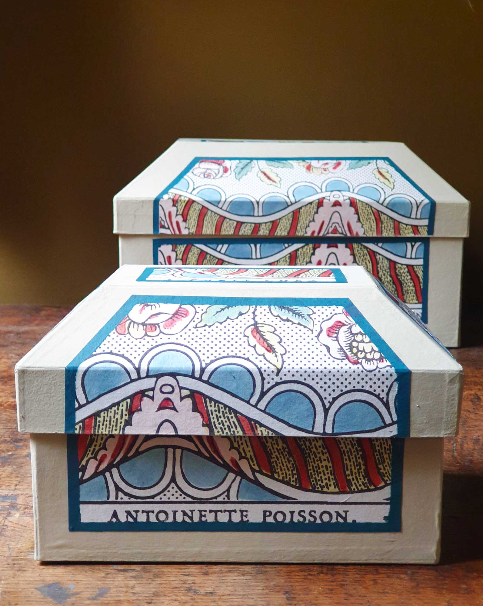 Petite boîte coffre "Guirlandes & Festons"