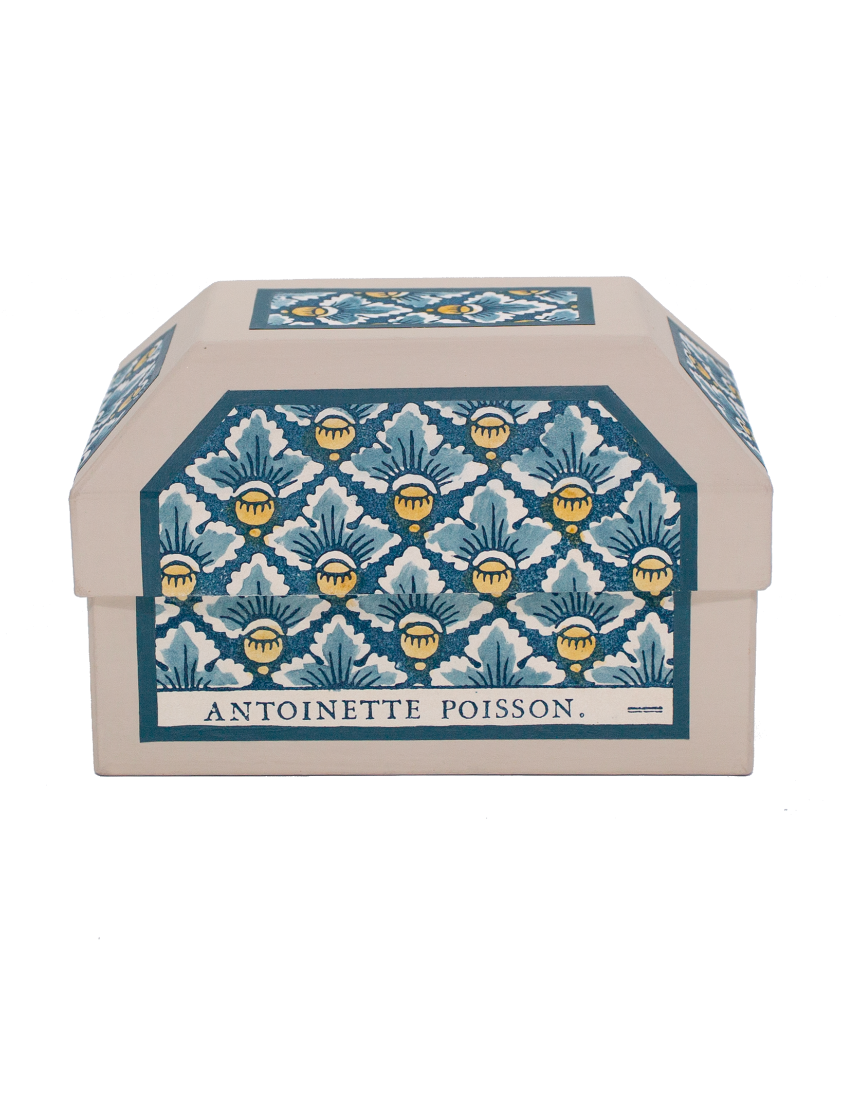 Petite boîte coffre "Noisettes"