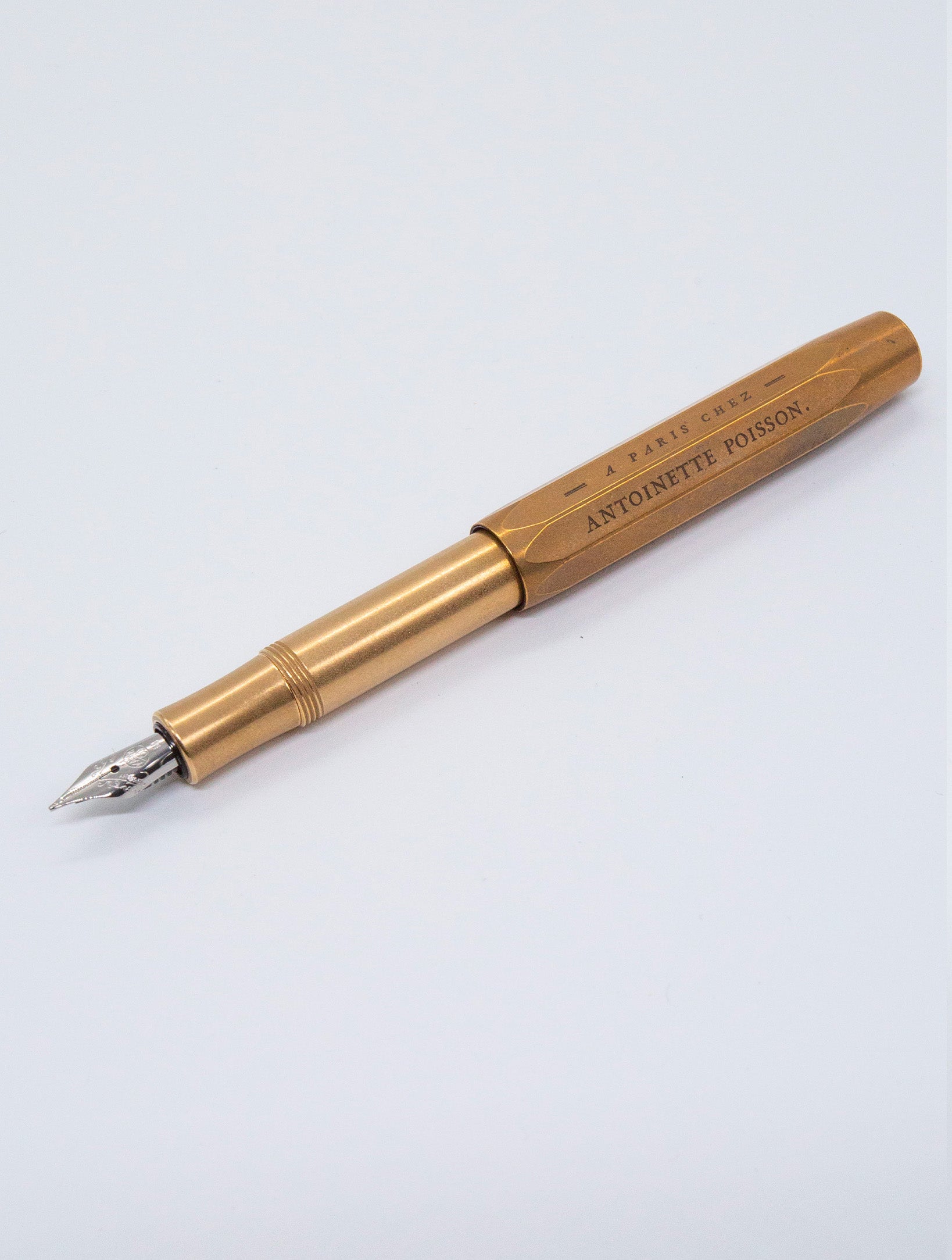 Stylo plume Antoinette Poisson